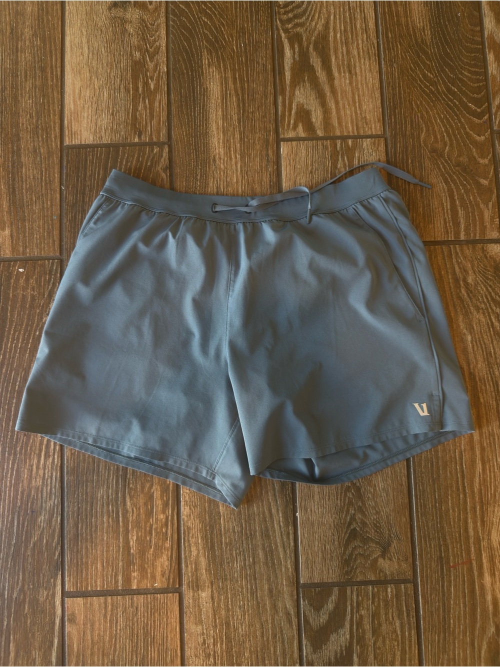 Vuori Men’s Course Run Shorts